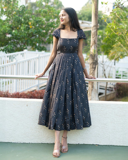Midi Charcoal Floral