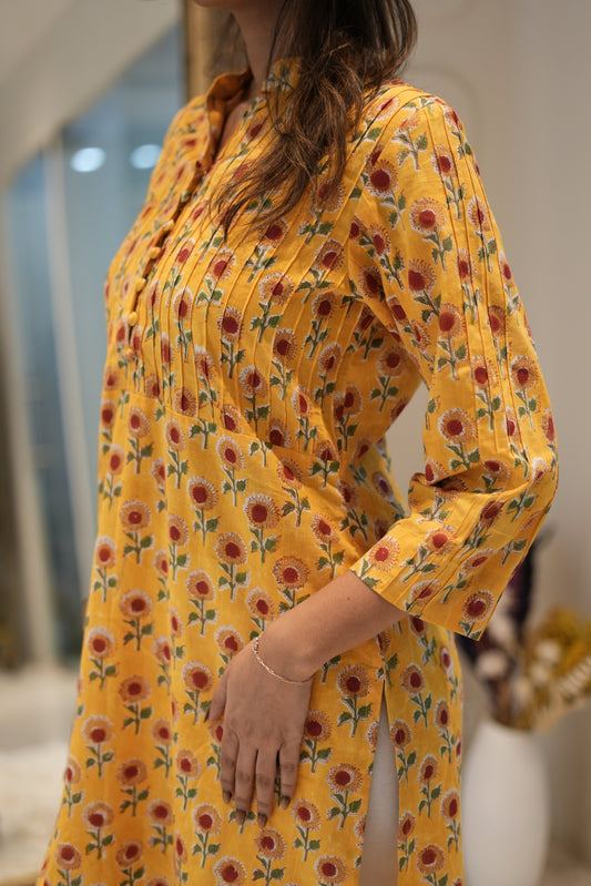 Kurta Marigold Floral